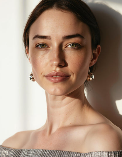 The Studio Look - Woman