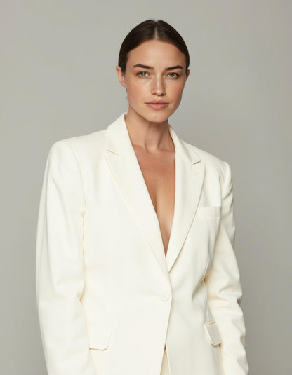 The Studio Look - Woman