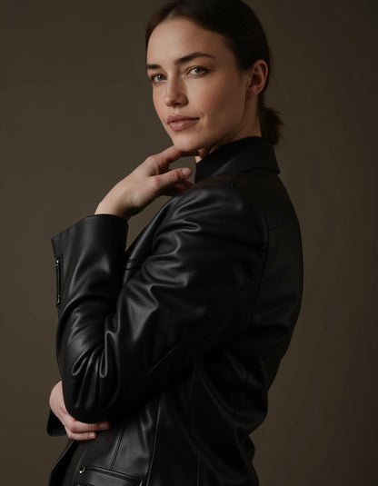 The Studio Look - Woman