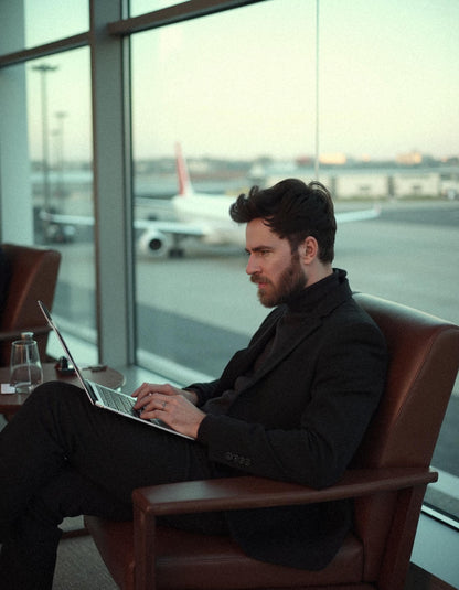 The Corporate - Male